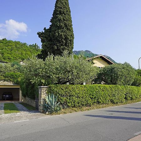 Villa Bouganville Toscolano Maderno Exteriör bild