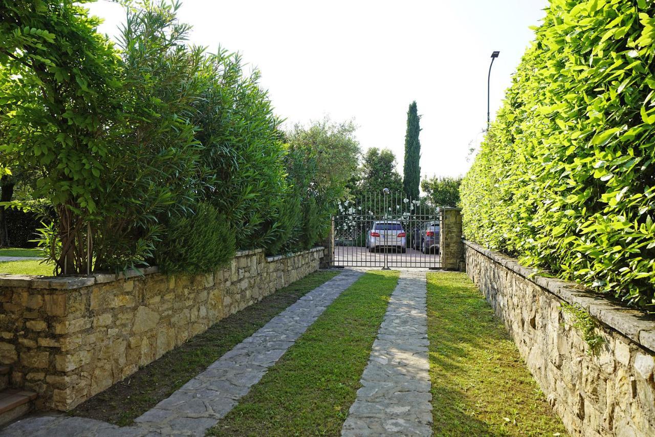 Villa Bouganville Toscolano Maderno Exteriör bild