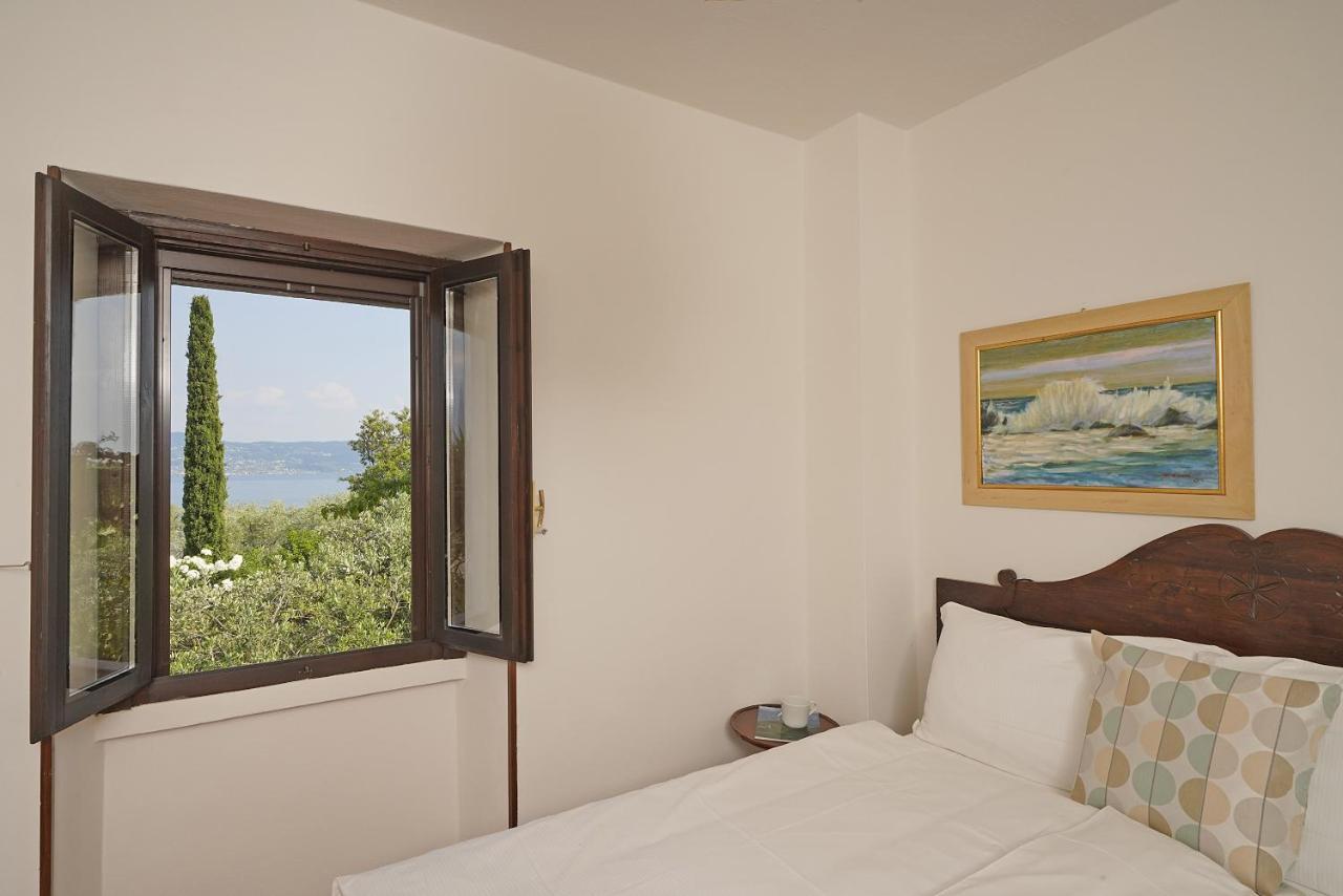 Villa Bouganville Toscolano Maderno Exteriör bild