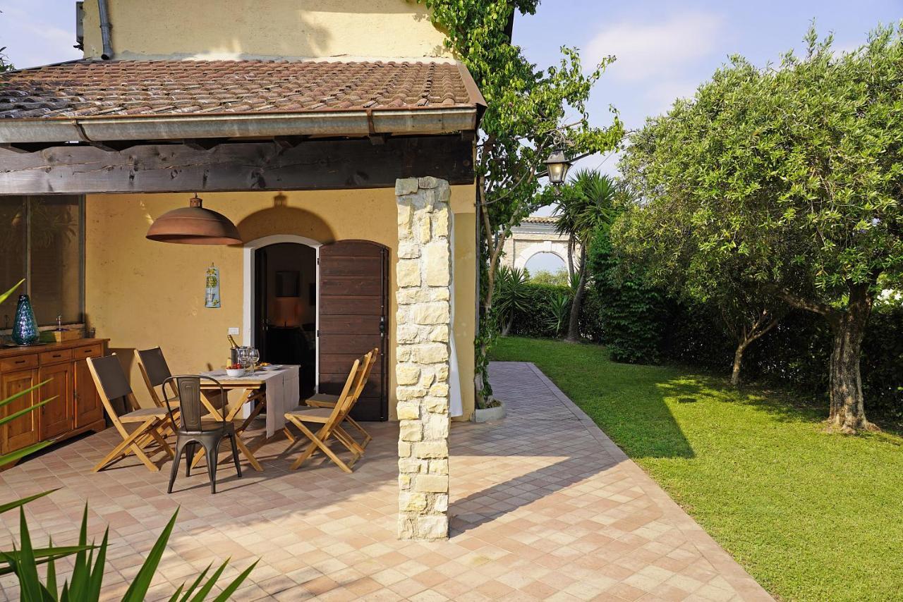 Villa Bouganville Toscolano Maderno Exteriör bild
